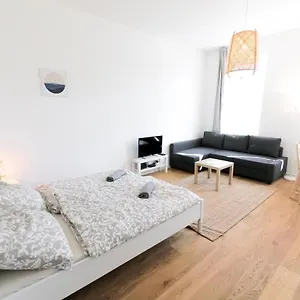 Apartment Living - Hasnerstraße, Wien